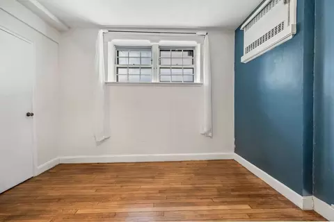 56 Elm St #1, Worcester, MA 01609 photo 11