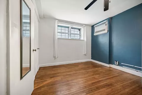 56 Elm St #1, Worcester, MA 01609 photo 8