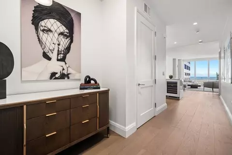 240 Devonshire St #4310, Boston, MA 02110