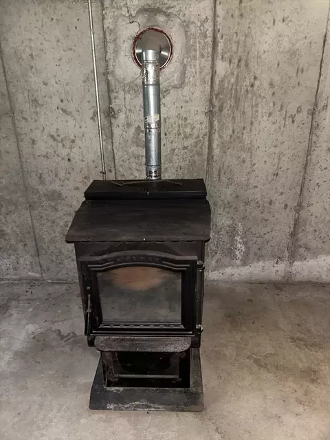 View/Area - 10 Pearl St, Ware, MA 01082 photo 1 of 1
