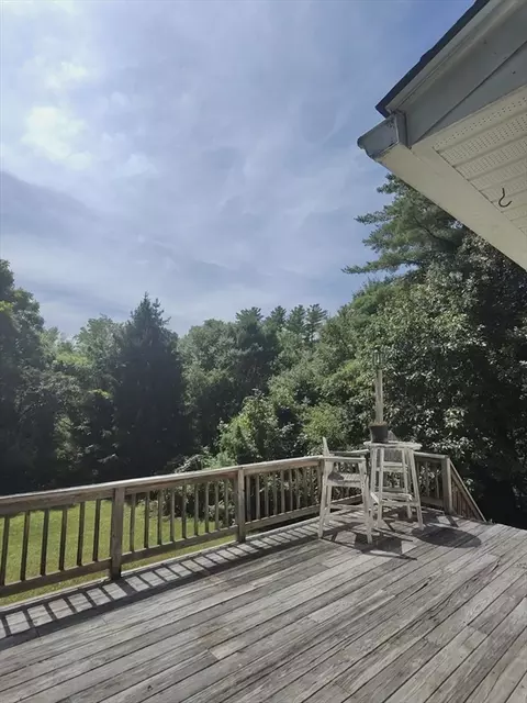 Exterior - 10 Pearl St, Ware, MA 01082 photo 2 of 2