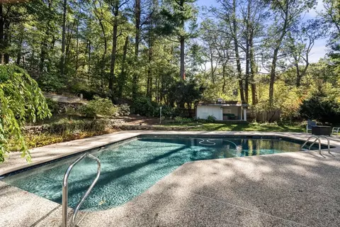 60 Rolling Ln, Weston, MA 02493 photo 32