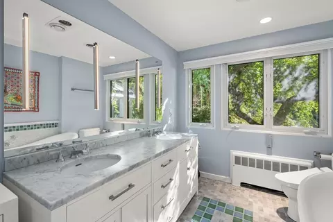 60 Rolling Ln, Weston, MA 02493 photo 19