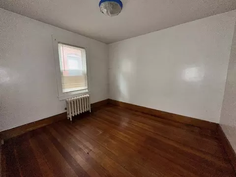 14-16 Chestnut St, Chicopee, MA 01013 photo 5