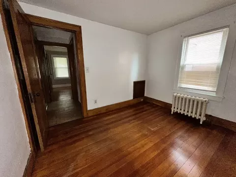 14-16 Chestnut St, Chicopee, MA 01013 photo 4