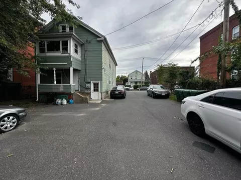 18-22 Chestnut St, Chicopee, MA 01013 photo 24