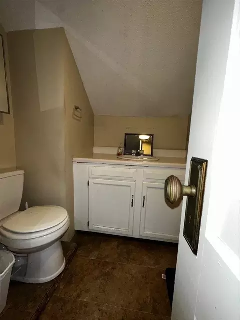 18-22 Chestnut St, Chicopee, MA 01013 photo 12