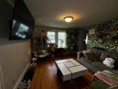 18-22 Chestnut St, Chicopee, MA 01013 photo 5