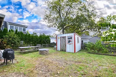 Exterior - 8 Weston Ave, Wareham, MA 02571 photo 4 of 4