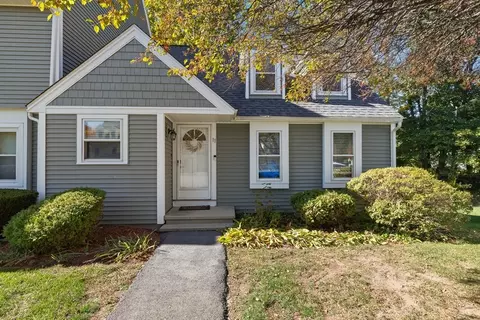 11 Merrimack Meadows Ln #17, Tewksbury, MA 01876