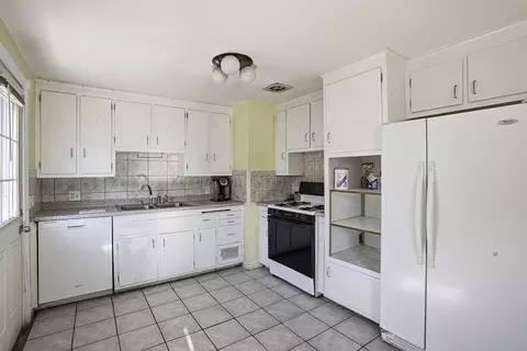 24 Overlook Ave, Dedham, MA 02026 photo 21