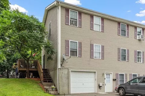 55 Brier St #55, Fitchburg, MA 01420