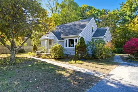 Exterior - 67 Swifts Beach Rd, Wareham, MA 02571 photo 3 of 9