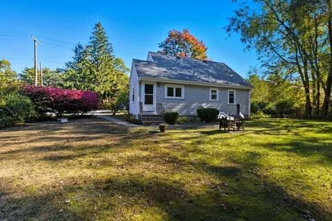 Exterior - 67 Swifts Beach Rd, Wareham, MA 02571 photo 7 of 9