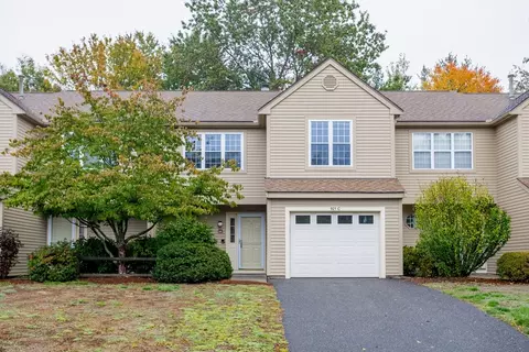 921 Ridgefield Cir #C, Clinton, MA 01510