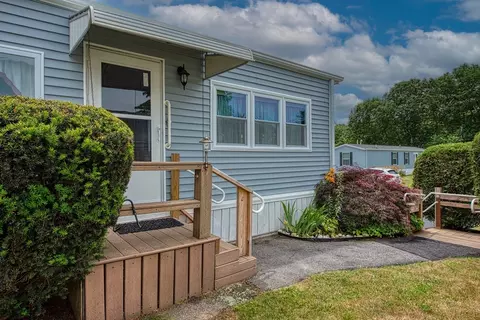 73 Bally Dr, Raynham, MA 02767 photo 3