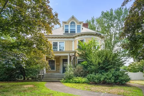 235 Mount Auburn St, Watertown, MA 02472