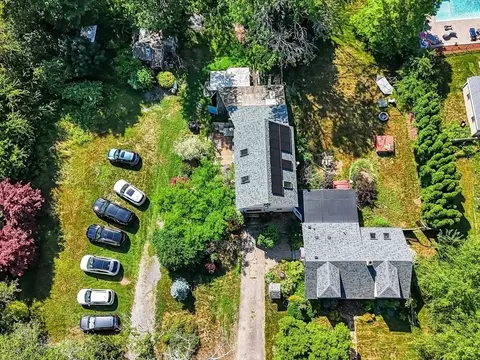 View/Area - 418 E Washington St, Hanson, MA 02341 photo 2 of 2