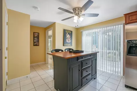 Kitchen - 8 Bachant Way, Wareham, MA 02571 photo 4 of 5