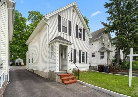 Exterior - 18 Harding Ter, Dedham, MA 02026 photo 8 of 9