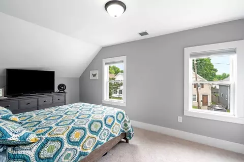 Bedroom - 18 Harding Ter, Dedham, MA 02026 photo 3 of 5