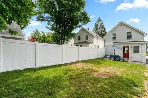 Exterior - 18 Harding Ter, Dedham, MA 02026 photo 4 of 9
