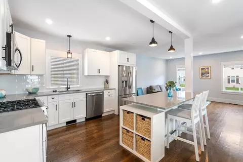 Kitchen - 18 Harding Ter, Dedham, MA 02026 photo 5 of 5
