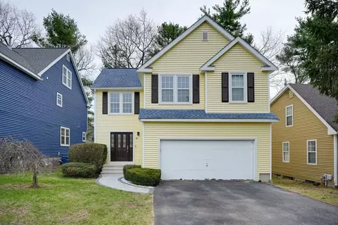 18 Lilac Cir #18, Marlborough, MA 01752