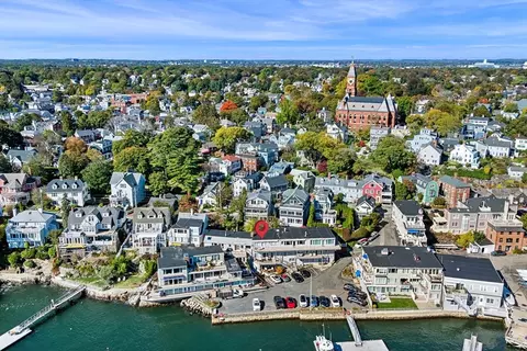View/Area - 24 Lee St #B10, Marblehead, MA 01945 photo 4 of 6