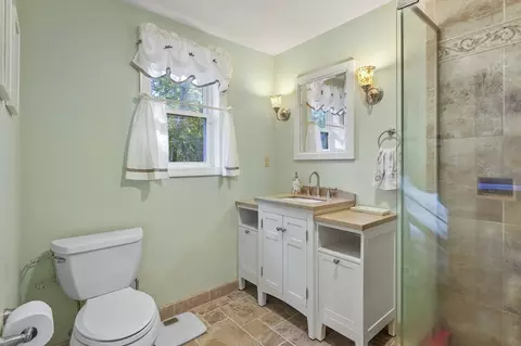 4 Jonathans Way, Upton, MA 01568 photo 17