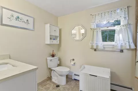 4 Jonathans Way, Upton, MA 01568 photo 26