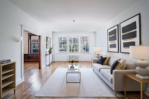 12 Gibbs #2, Brookline, MA 02446
