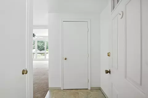 8 Devlin Cir #8, Blackstone, MA 01504 photo 4