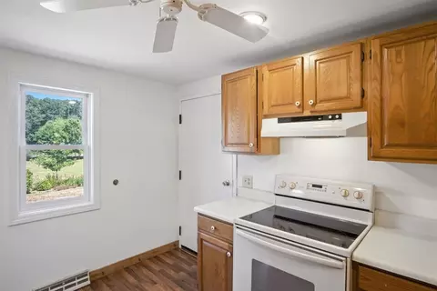 8 Devlin Cir #8, Blackstone, MA 01504 photo 14