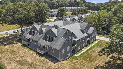 8 Devlin Cir #8, Blackstone, MA 01504 photo 34
