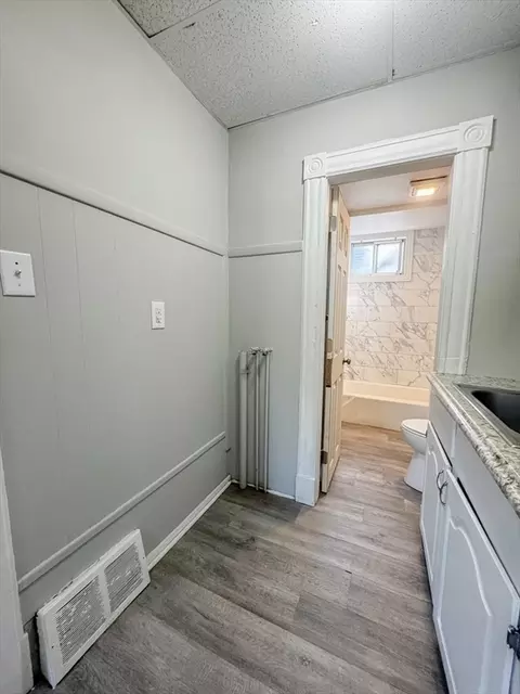 3 Noel St # -5, Springfield, MA 01108 photo 8