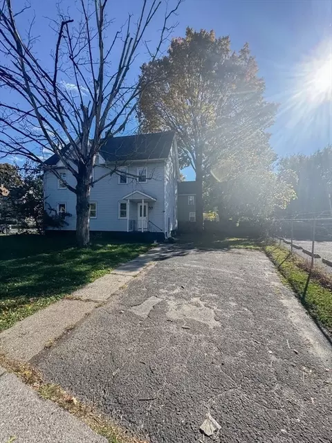 3 Noel St # -5, Springfield, MA 01108 photo 3