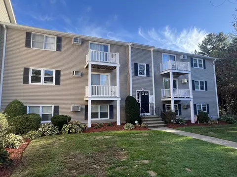 1573 Braley Rd #39, New Bedford, MA 02745