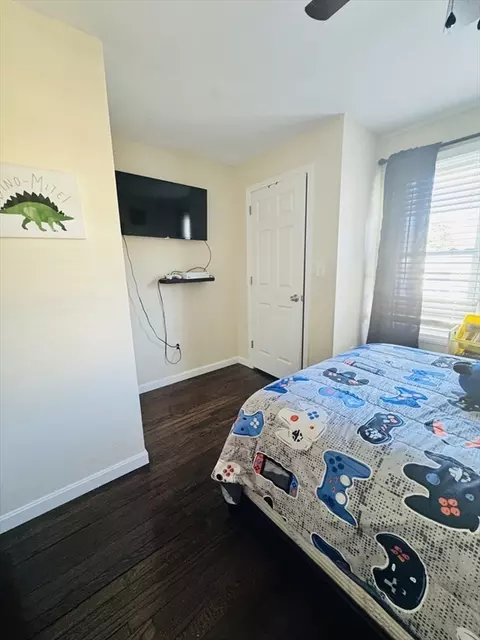 121 Wait St, Springfield, MA 01104 photo 14