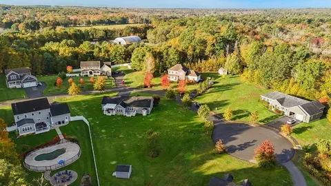 View/Area - 547 Mockingbird Ln, Dighton, MA 02715 photo 2 of 3