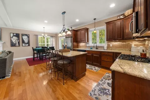 Kitchen - 547 Mockingbird Ln, Dighton, MA 02715 photo 1 of 2