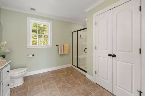 Bath - 547 Mockingbird Ln, Dighton, MA 02715 photo 1 of 4