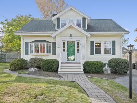167 Cedar St, Dedham, MA 02026