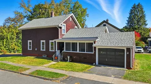 15 Crescent St, Millers Falls, MA 01349