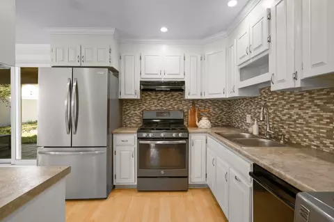 18 Middlebrook Rd, Dover, NH 03820 photo 14