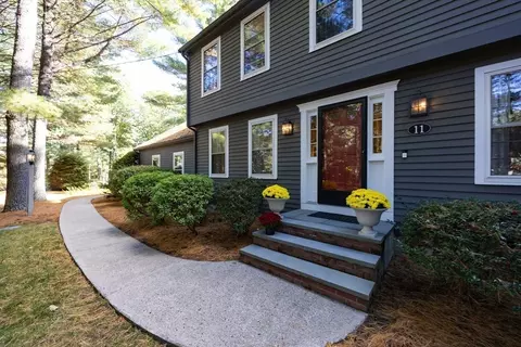 11 Quail Run Rd, Norfolk, MA 02056