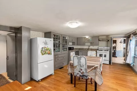 Other - 52 Salem, Reading, MA 01867 photo 3 of 5