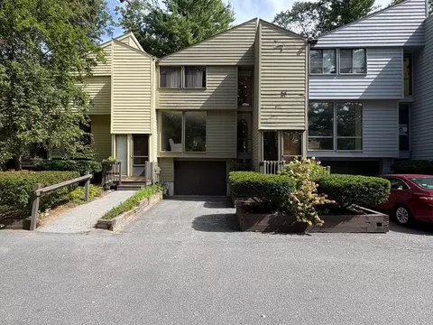 517 Tumbling Hawk #517, Acton, MA 01718