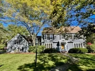 2 Haskell Rd, Andover, MA 01810