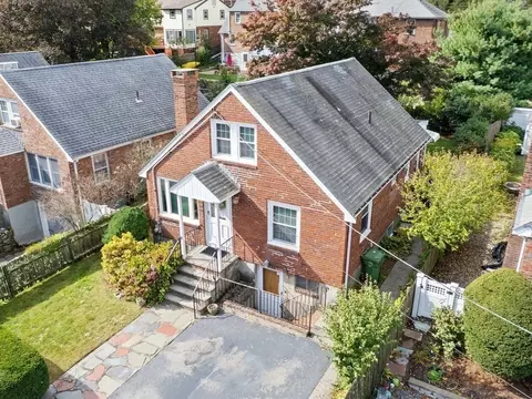 220 Westminster Ave, Watertown, MA 02472